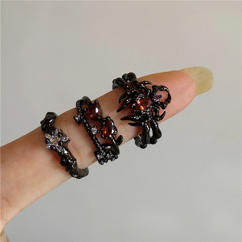 Thorn‑Kissed Rose Chaos Ring