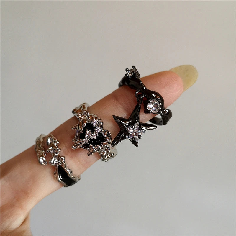 Thorn‑Kissed Rose Chaos Ring