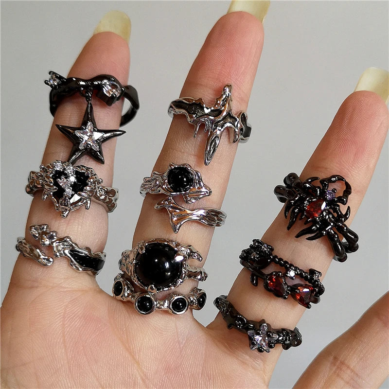 Thorn‑Kissed Rose Chaos Ring